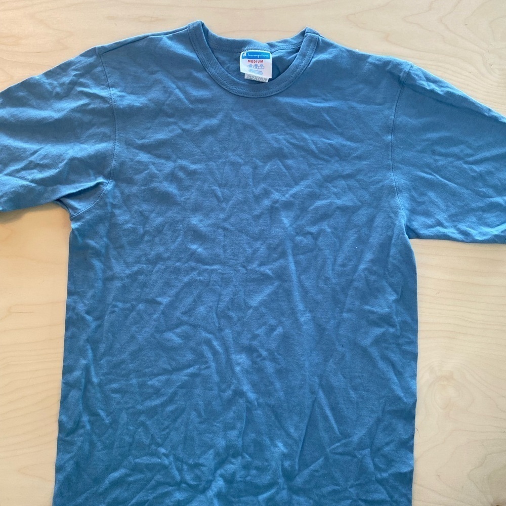 Champion Tee size Medium (E)